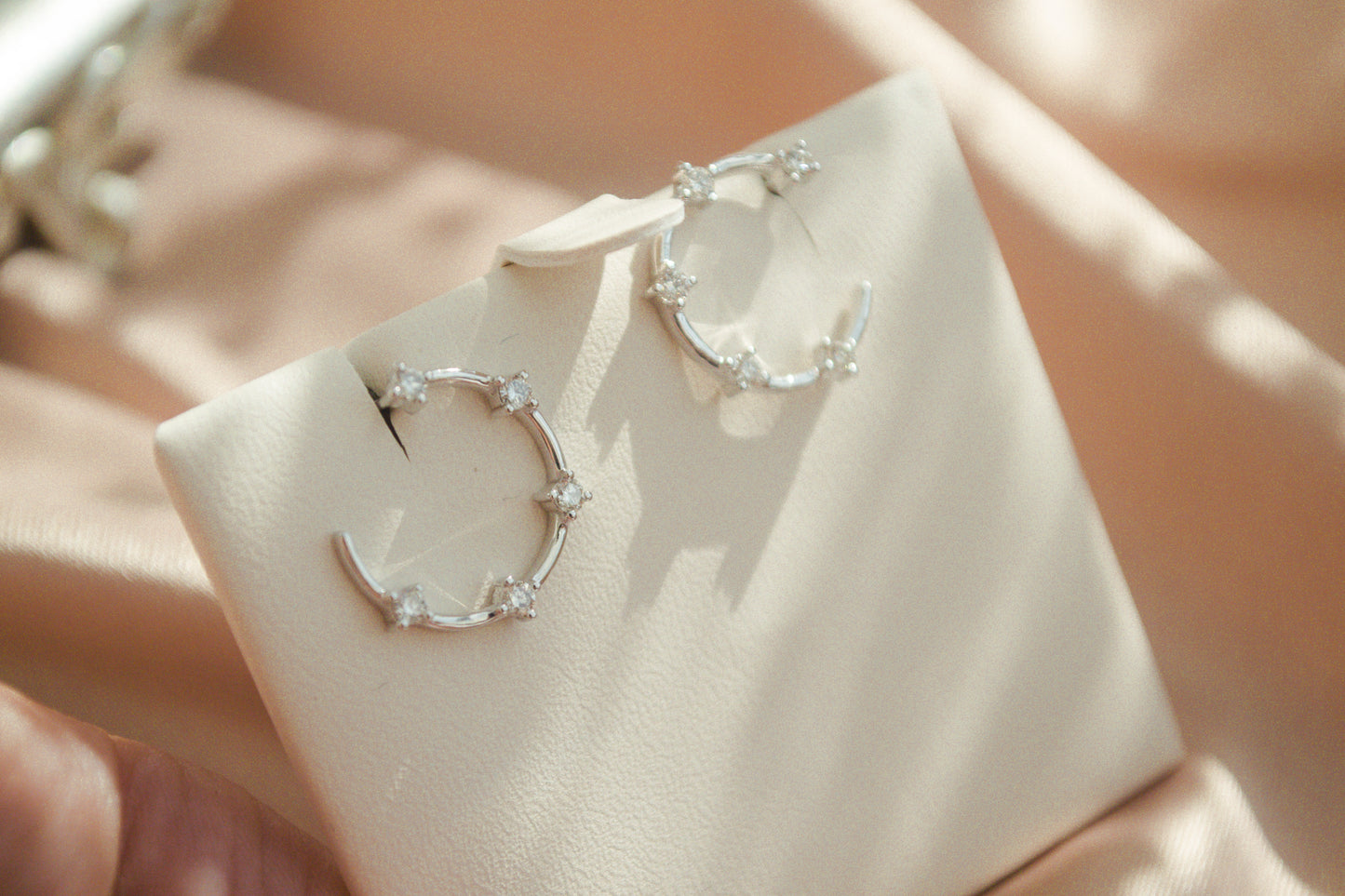 Arito Circulo Five Diamonds