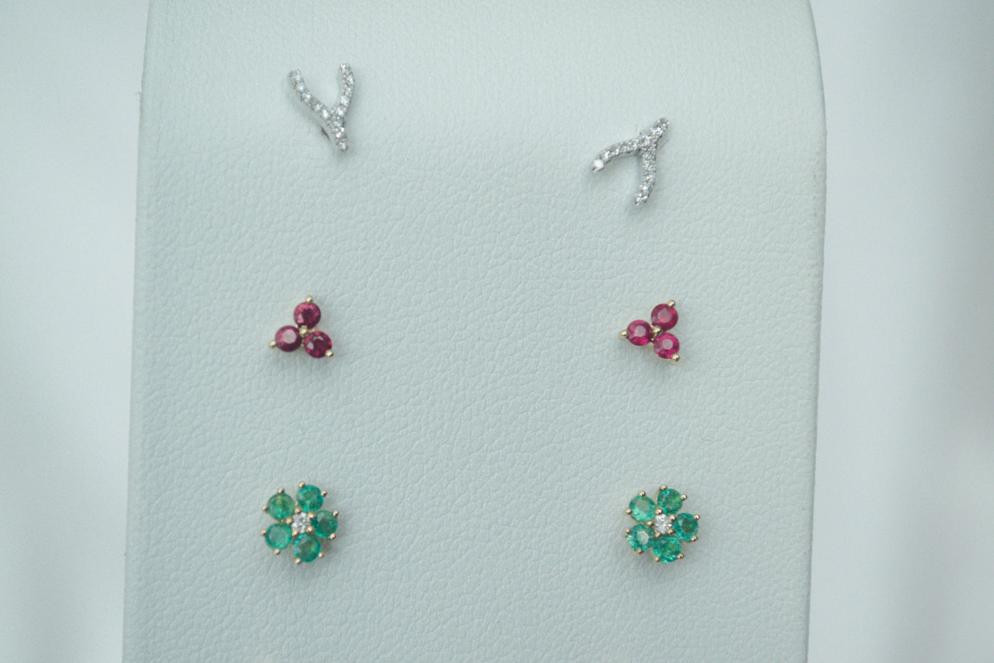 Wishbone Diamond Stud